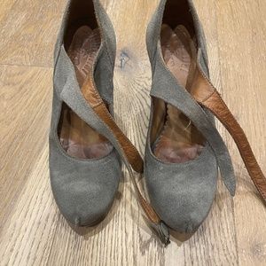 Pedro Garcia chunky heel pumps